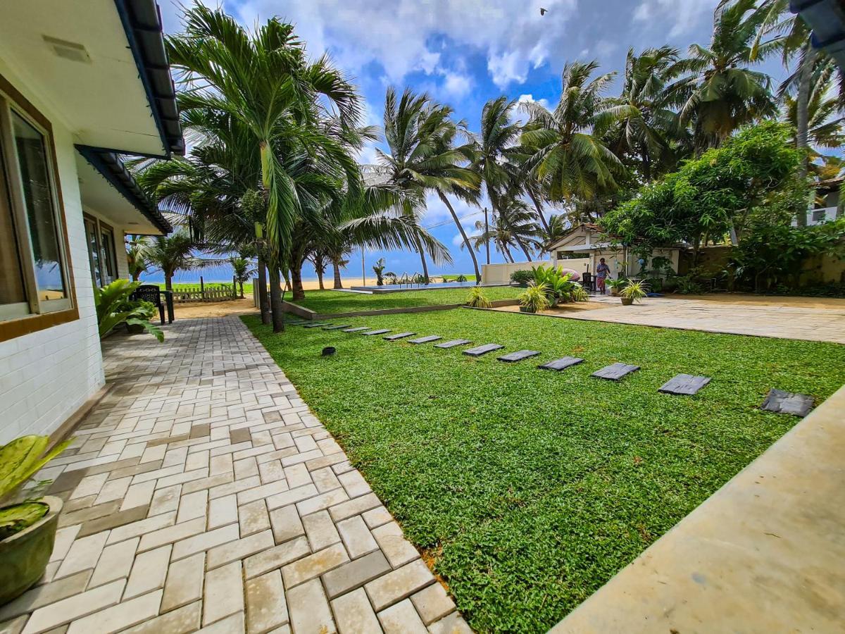 Star Beach Guest House Негомбо Экстерьер фото
