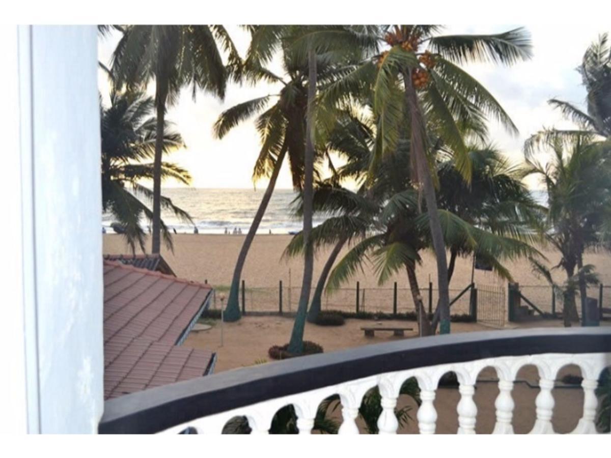 Star Beach Guest House Негомбо Экстерьер фото
