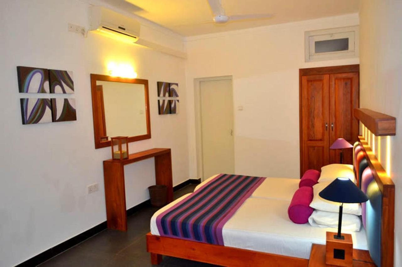 Star Beach Guest House Негомбо Экстерьер фото